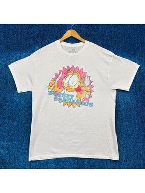 Garfield Hungry Daangerous Cartoon White T-Shirt Size Large